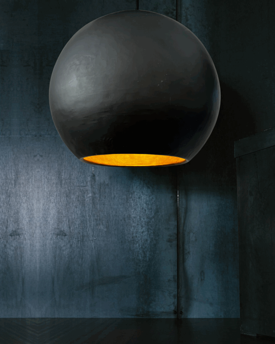 Elegant Sort Graphite Messinglampe – Uimodståeligt Tilbud!