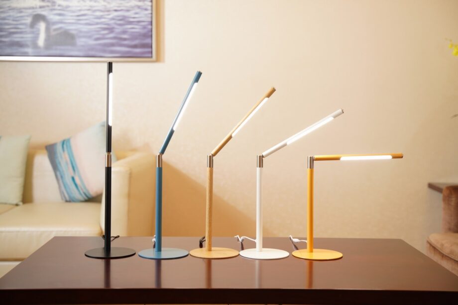 Minimalistisk Orange Skrivebordslampe - 200 Lumen Tilbud